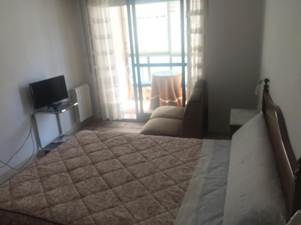 Residencia Universidad Ourense Luaran gambar