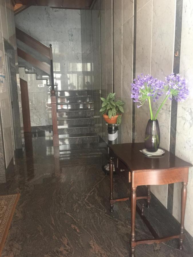 Residencia Universidad Ourense Luaran gambar