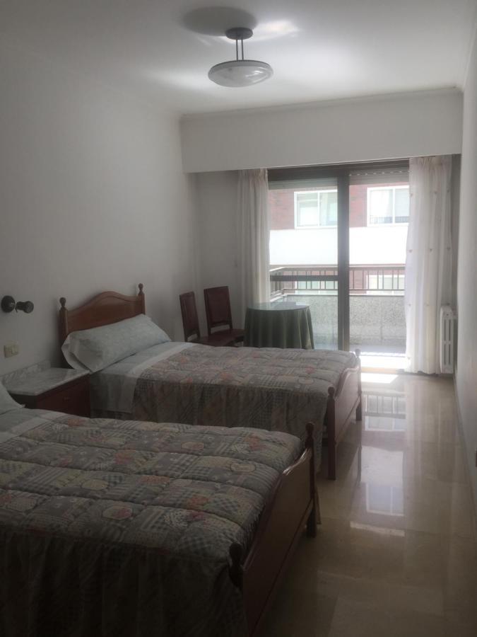 Residencia Universidad Ourense Luaran gambar