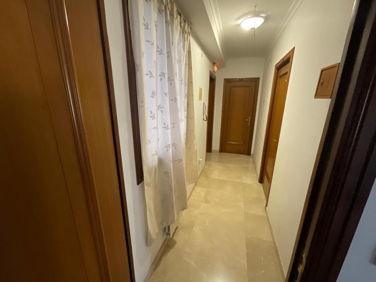 Residencia Universidad Ourense Luaran gambar
