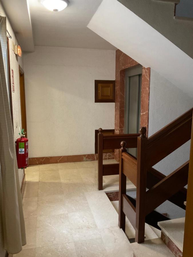 Residencia Universidad Ourense Luaran gambar